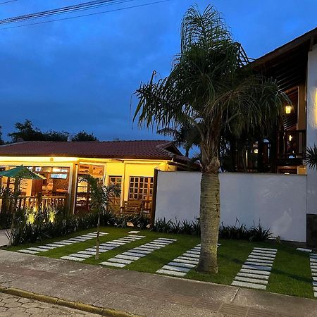 Pousada Buena Onda - Garopaba-Sc - 50M Da Praia Bagian luar foto