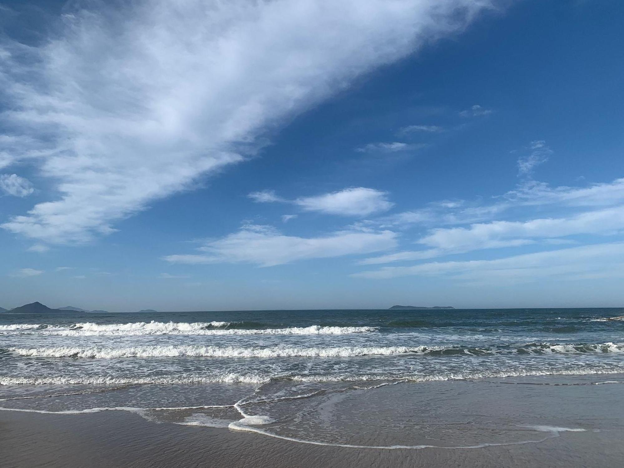 Pousada Buena Onda - Garopaba-Sc - 50M Da Praia Bagian luar foto