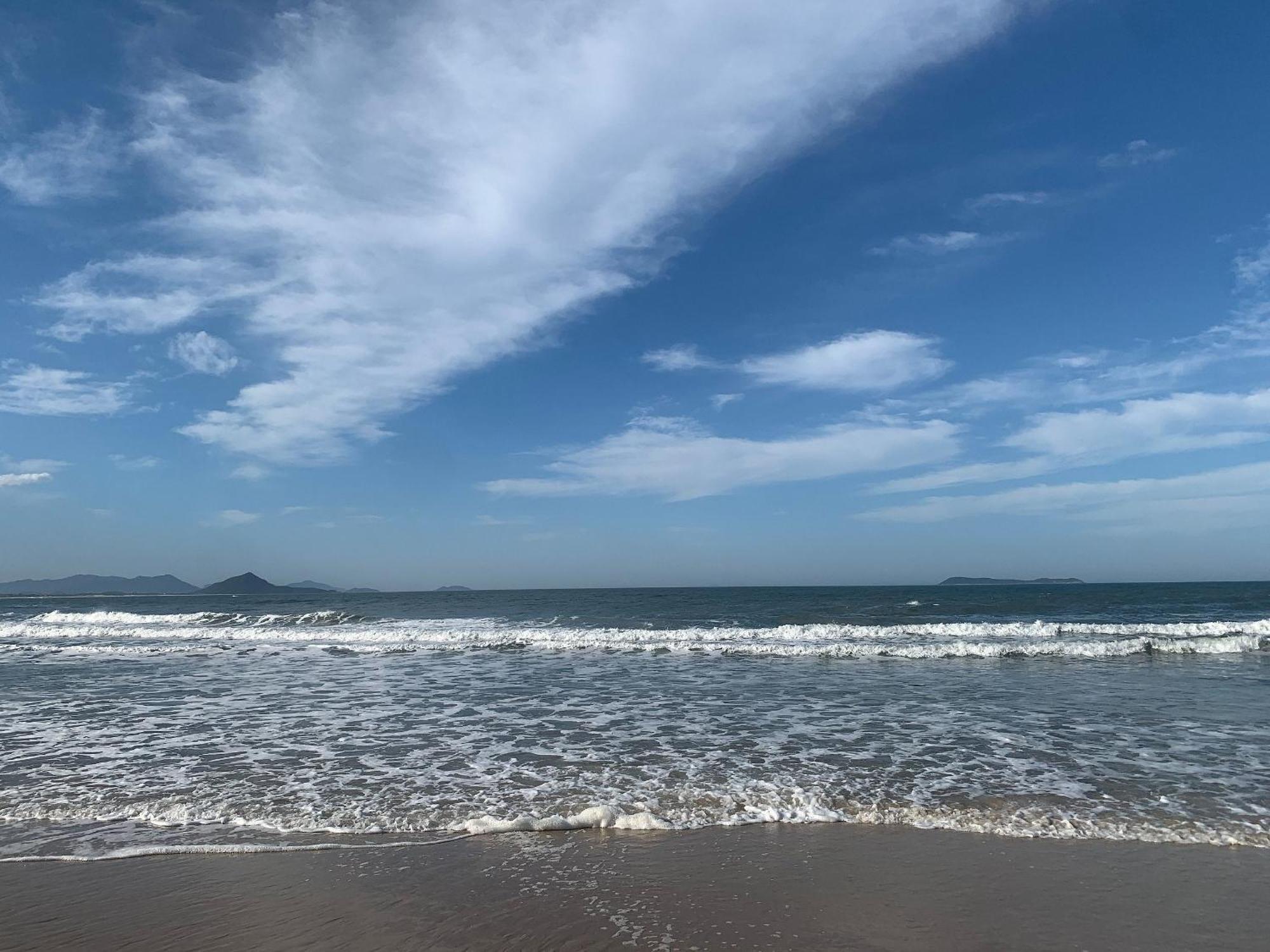 Pousada Buena Onda - Garopaba-Sc - 50M Da Praia Bagian luar foto