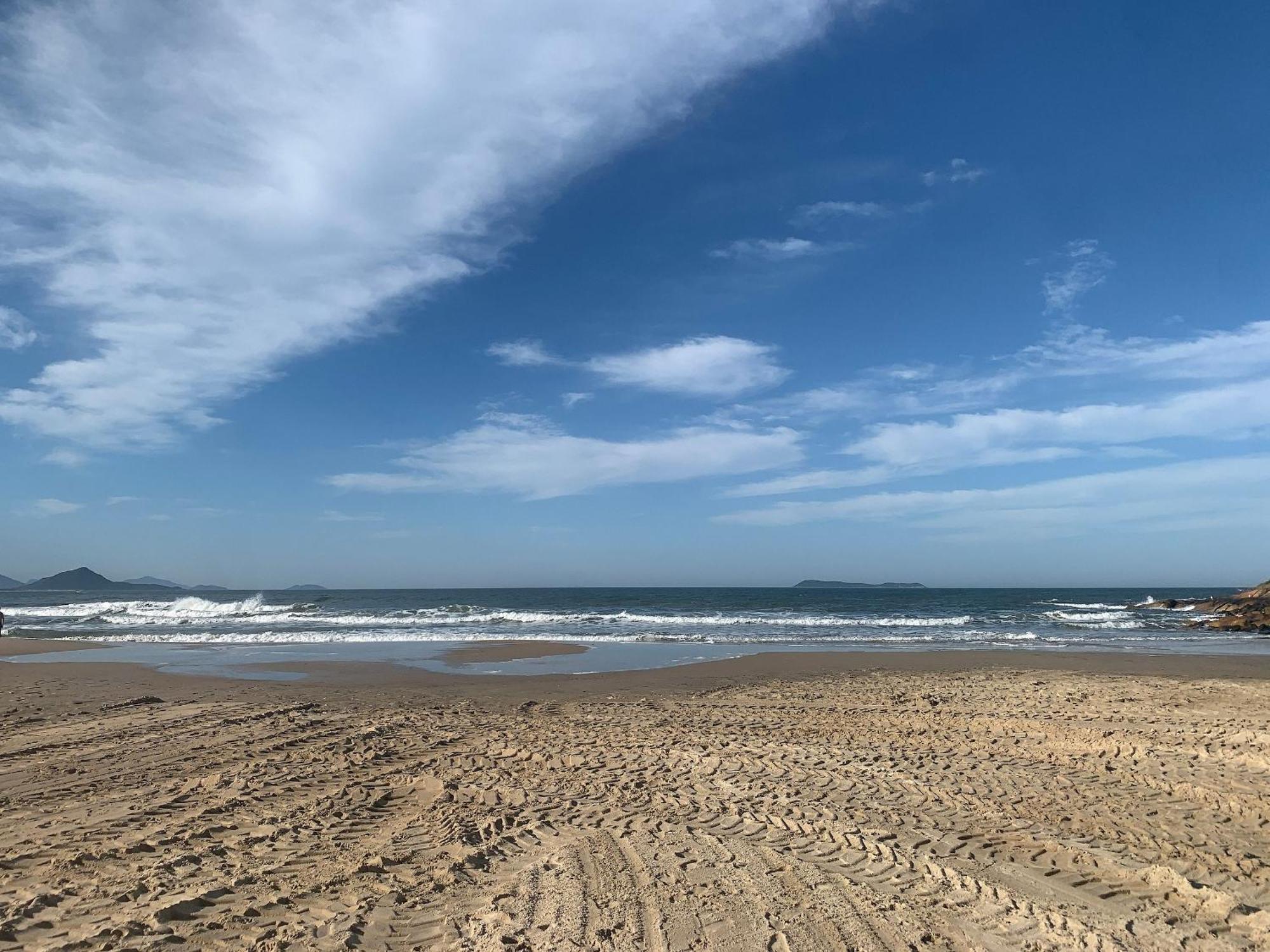 Pousada Buena Onda - Garopaba-Sc - 50M Da Praia Bagian luar foto